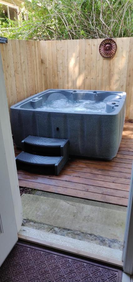 Abalone Rose Villa Newport Exterior photo